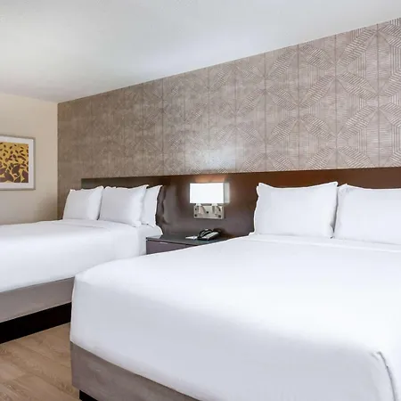Wyndham Indianapolis Airport Hotel